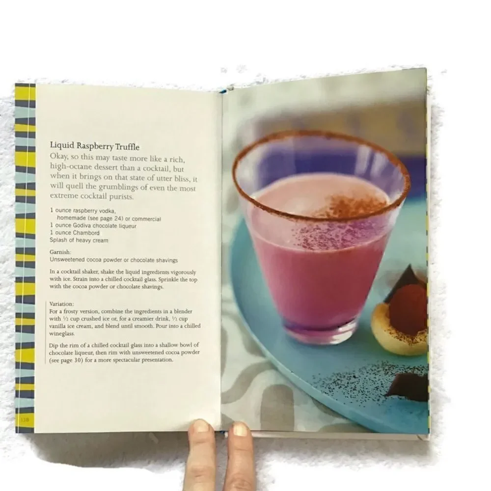 Viva Vodka Colorful Cocktails Recipe Book